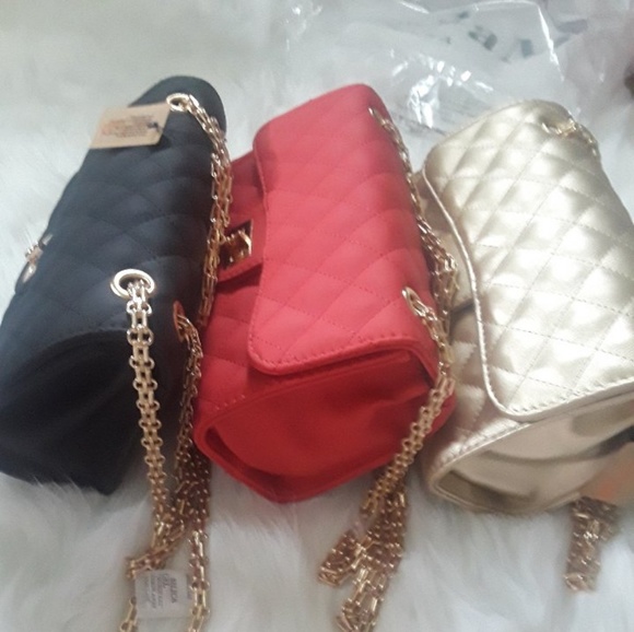 3 AM Forever Handbags - ❎SOLD OUT ❎Red Quilted Fashion Shoulder Bag